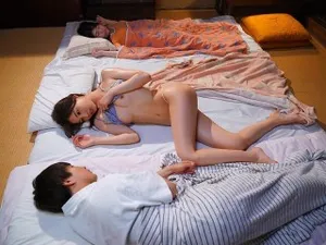 Em có muốn thử đút cặc vào lồn chị không